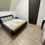 Brothers House Holiday home *