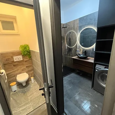 Brothers House بيت للعطل بالاتونسزارسكو