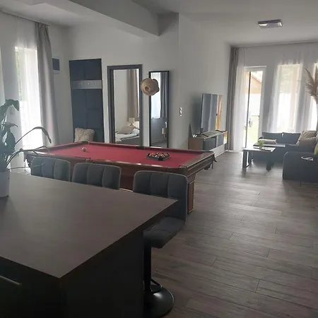 Brothers House בית נופש *