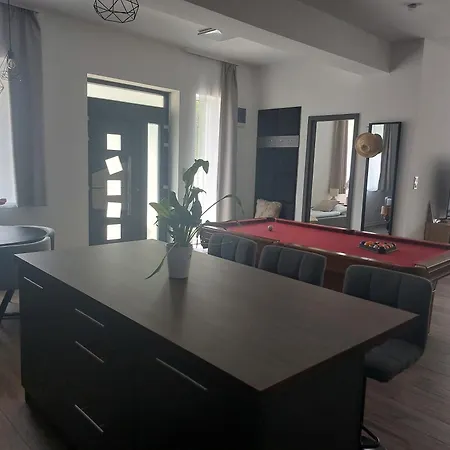 בית נופש Brothers House *