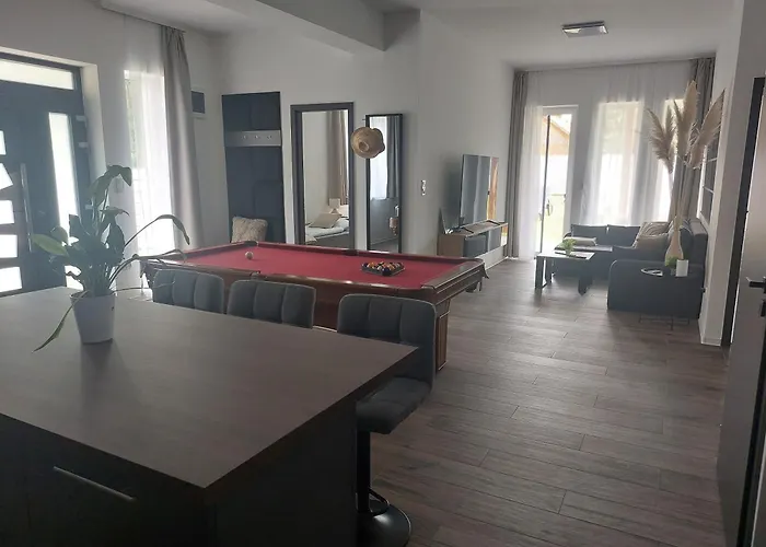 Brothers House בית נופש *