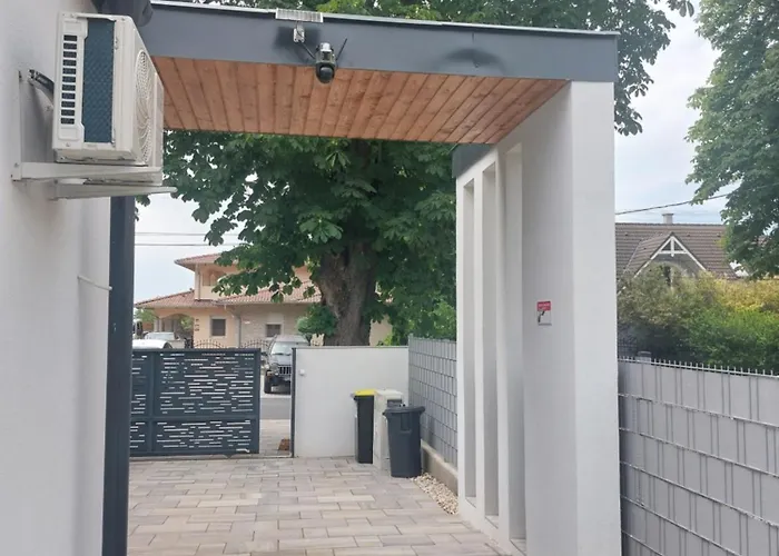 Brothers House Σπίτι διακοπών Balatonszarszo
