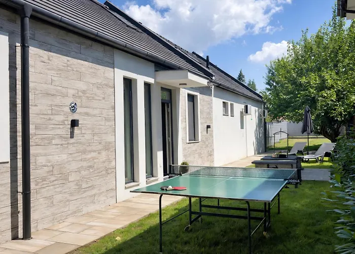 Brothers House Balatonszarszo